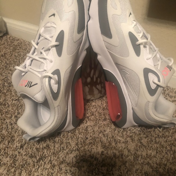 NWOT Nike Air Max 200 - Picture 2 of 5